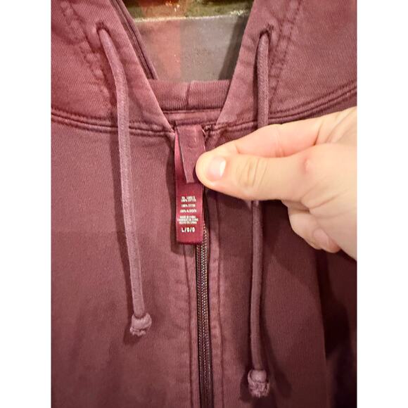 Skims Wine color Hoodie - Picture 3 of 3